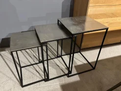 3 Satztisch Kala K 201 Platte Aluminium Silberfarbig Gestell RAL 9005 Tiefschwarz Lackiert