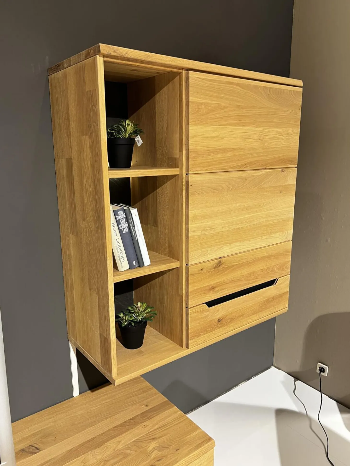 Anbauwand Ameno Wildeiche Massiv Bianco Geölt Inklusive LED Beleuchtung