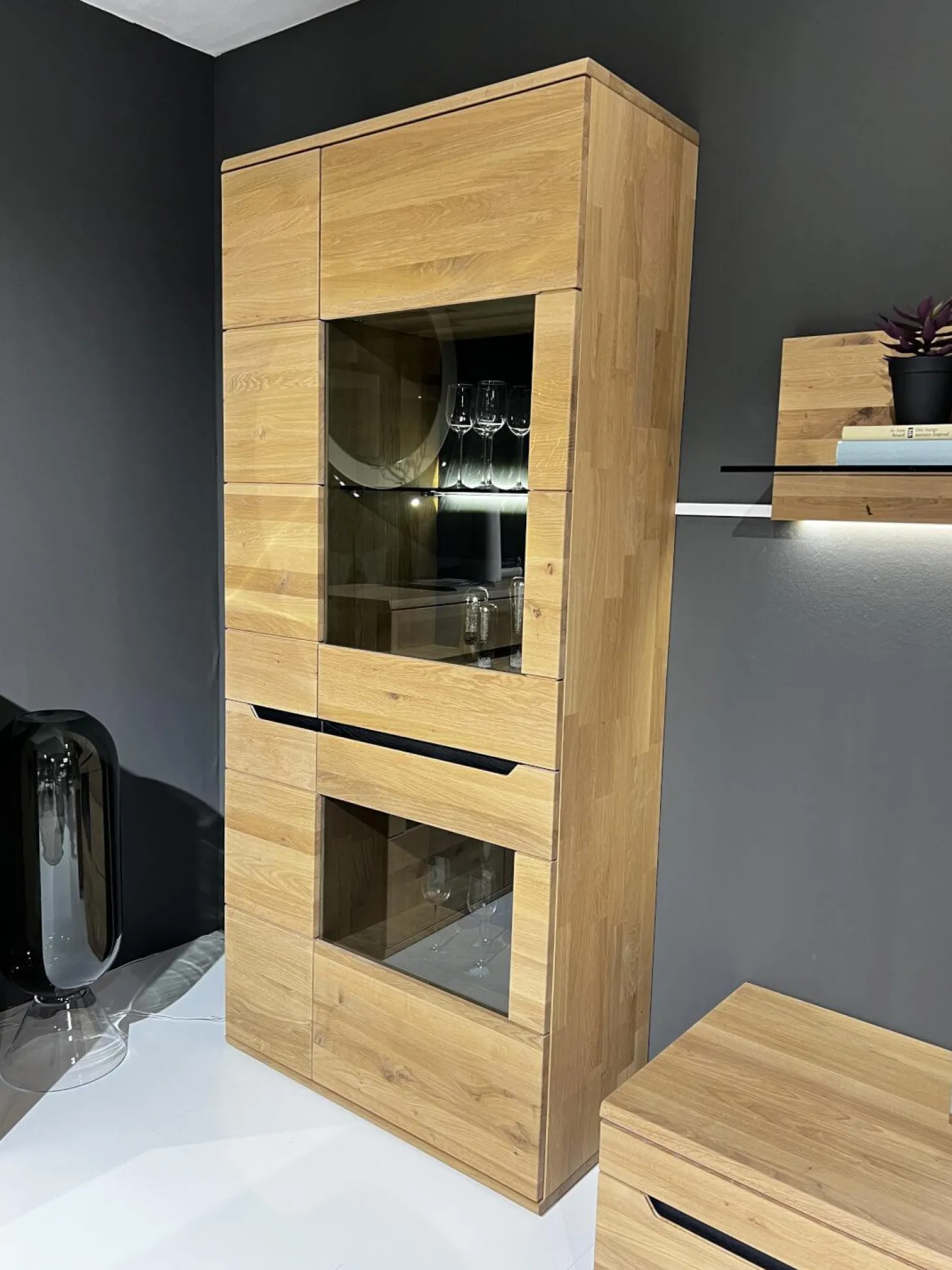 Anbauwand Ameno Wildeiche Massiv Bianco Geölt Inklusive LED Beleuchtung