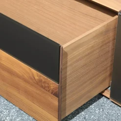 Anbauwand NW 770 Amerikanischer Kernnussbaum Massiv Soft Gebürstet