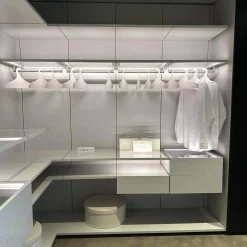 Ankleide Collect Plus Korpus Lack Greige Beige Front Raucheiche Dunkel Schwarz Mit Beleuchtung