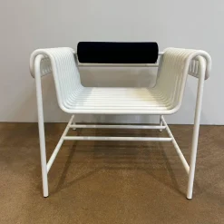 Armlehnstuhl 22 24 Gestell Gebogenes Stahlrohr Verkehrsweiß Weiß Pulverbeschichtet Mit Rückenrolle