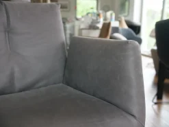 Armlehnstuhl Alvo Leder 493 Anthrazit 4 Fuß Drahtgestell M20 Schwarz LackiertUnd Schale Lack Schwarz