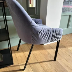 Armlehnstuhl Celine Low Stoff Harald 652 Blau Gestell Metall Schwarz