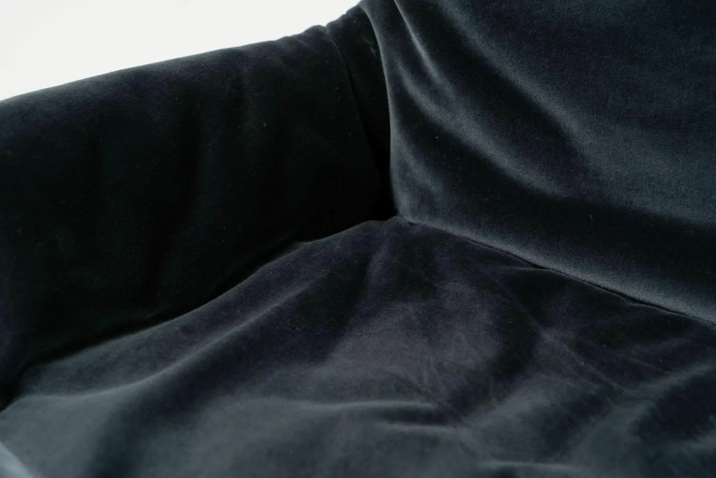 Armlehnstuhl Leya Low Innen Stoff Harald 3 182 Dunkelblau Außen Leder Opium