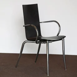 Armlehnstuhl Olly Tango Ausführung Ebenholzfarbener Ahorn Gestell Stahl Verchromt Stapelbar