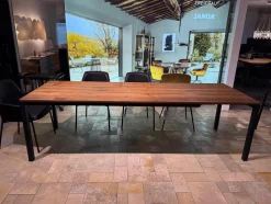 Ausziehtisch S600 Eiche Geräuchert Natur Geölt Und Gebürstet Füße RAL 9005 Tiefschwarz Pulverbeschichtet Matt Ohne Stühle