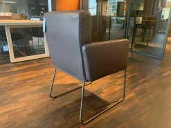 Bank 1425 B4 Leder Sauvage Moro Braun mit Stuhl