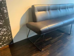 Bank 1425 B4 Leder Sauvage Moro Braun mit Stuhl