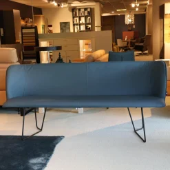 Bank Urbino Bezug Leder Toledo Whale Blau Grau Füße Stahl Pulverbeschichtet Schwarz