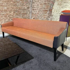 Bank William Innen Stoff Tekla Mandarin F Orange Außen Leder Nappa Stahlblau Schwarz Füße Buche Schwarz