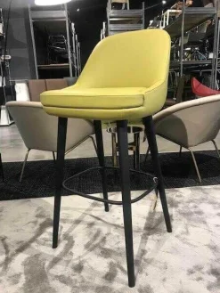 Barhocker 376 Leder Kat. Congress Pistazie Gestell Massivholz Eiche Geflammt (5 verfügbar)