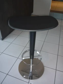 Barhocker Babar Art. 1753 Mit Ledersitzfläche Und Edelstahl Gestell