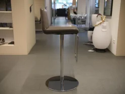 Barhocker Sinus Leder 40.20 Schlamm Tellerfuß Verchromt