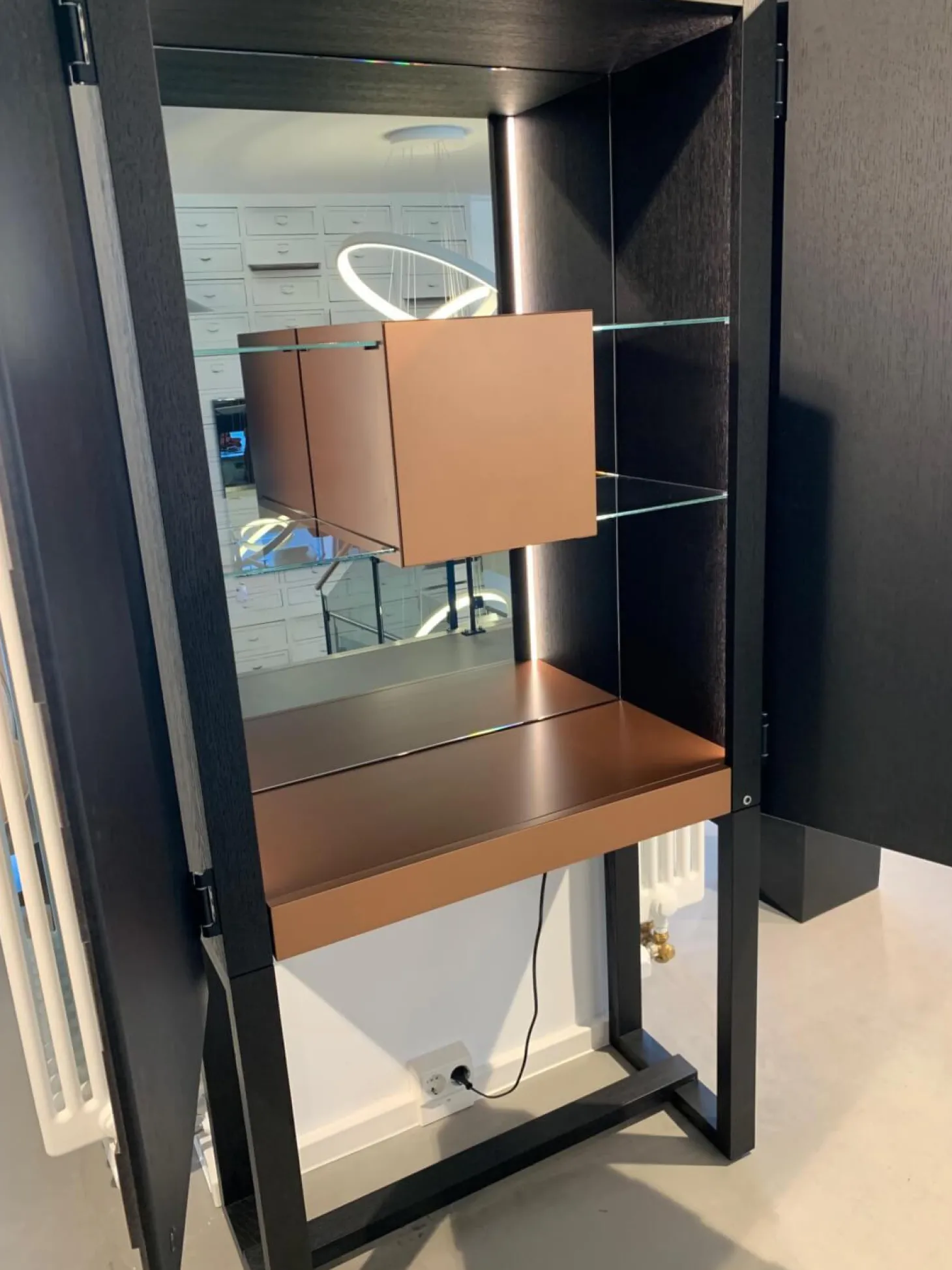 Barschrank Shape 40 Cuivre Quadrat Kupfer Oxidiert Patiniert Schutzlackiert