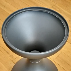 Beistelltisch Bells Teakplatte Gestell Aluminium Meteor Schwarz Pulverbeschichtet Mit Ice Bucket