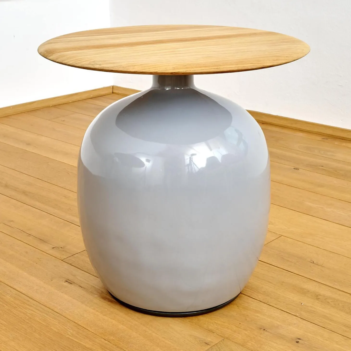 Beistelltisch Blow Low Platte Teak Gestell Keramik Glasiert Smoke Grau