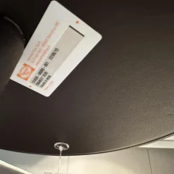 Beistelltisch Bob Platte Leder SC 80-Bruno Havana Caffe Schwarz Gestell Stahl Nickelbrüniert Schwarz