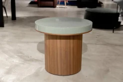 Beistelltisch Dress Up Platte Grün Lackiert LP-Verde Salvia Basis Nussbaum