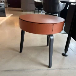 Beistelltisch Fiorile Platte Leder SC 75 Cognac Braun Gestell Esche Wengefarbig 32 Schwarz Gebeizt Und Lackiert Mit Schublade Ahornholz 65