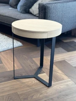 Beistelltisch Harry Platte Eiche Gekälkt Schwarz Gestell Eisenprofil Schwarzanthrazit Geschweißt