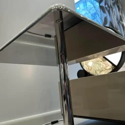 Beistelltisch Kyle Platte Marmor Calacatta Weiß Grau Gestell Metall Glänzend Chrom