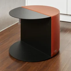 Beistelltisch Nieder 62 Bezug Leder 24 Select 148 Maine Gestell Stahl Schwarz Beschichtet