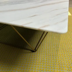 Beistelltisch Oki 131 T8 Platte Naturstein Bianco Lasa Weiß Gestell Messing Inklusive Kunststoffgleiter