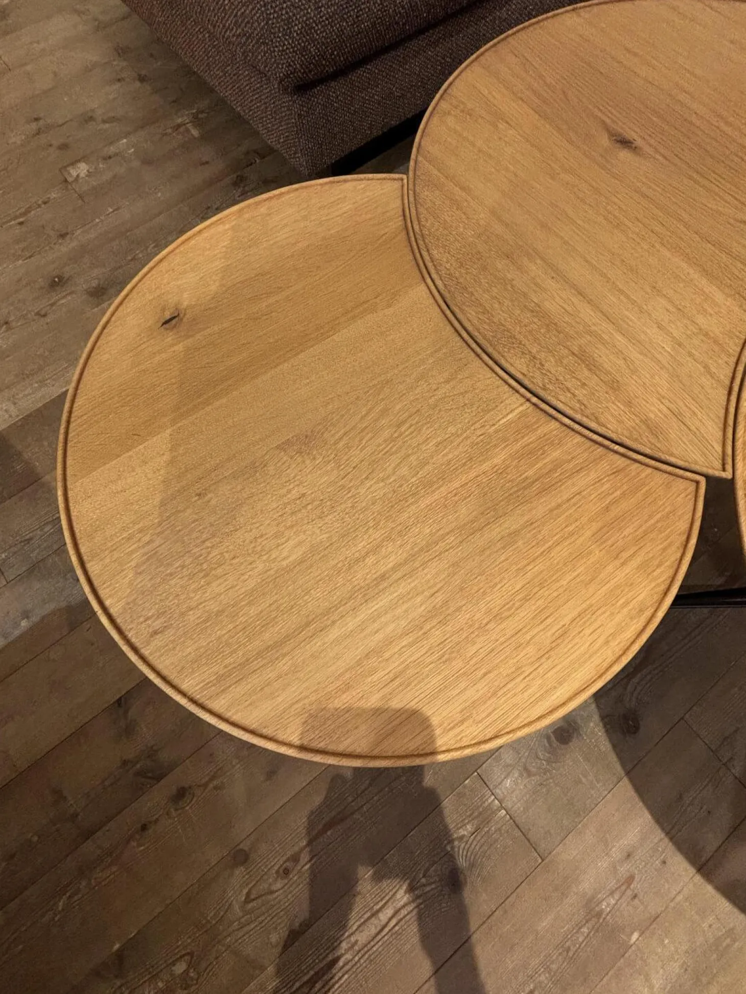 Beistelltisch Set Sichel Platten Knorrige Eiche Natur Geölt Gestell Rundstahl Schwarz Pulverbeschichtet