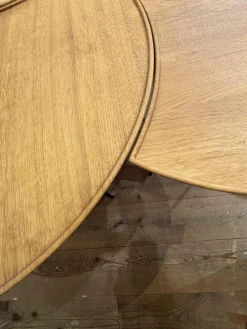 Beistelltisch Set Sichel Platten Knorrige Eiche Natur Geölt Gestell Rundstahl Schwarz Pulverbeschichtet