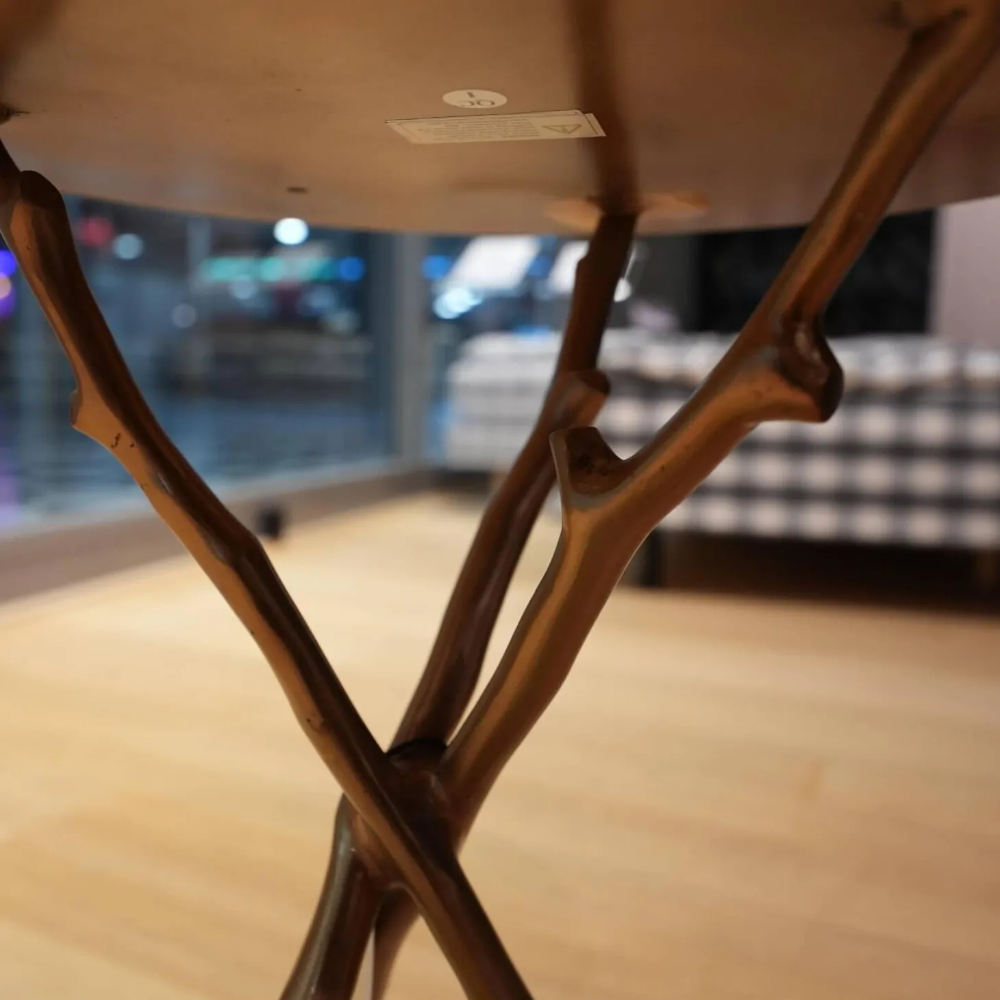 Beistelltisch Westchester Tischplatte Schwarzer Marmor Zweiggestell Metall Mit Gold Finish