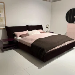 Bettanlage MD 13 Rose Stoff Charmelle Cord 103 Aubergine Violett Holzfuß Inklusive Beistelltisch Und Metallcontainer