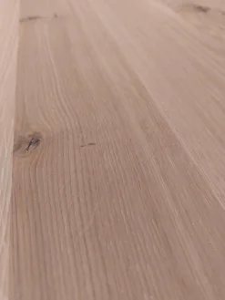 Bettanlage Mira 4 0 Wildeiche Massiv Geölt Designfuß Lack Silber Mit 2 Nachtkonsolen 1 Bettbank Und Beleuchtung Ohne Matratze Ohne Lattenrost