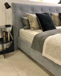 Boxspringbett Gala Rahmen 28M 3B Stoff Nils 440 Sky Grau Blau Kopfteil Quadro Füße Eiche Wenge Inklusive 2 Matratzen Divina