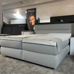 Boxspringbett Valencia VZ 50-2 Bezug Luca 60 Light Grey 15000 Inklusive 2 Matratzen Und Topper