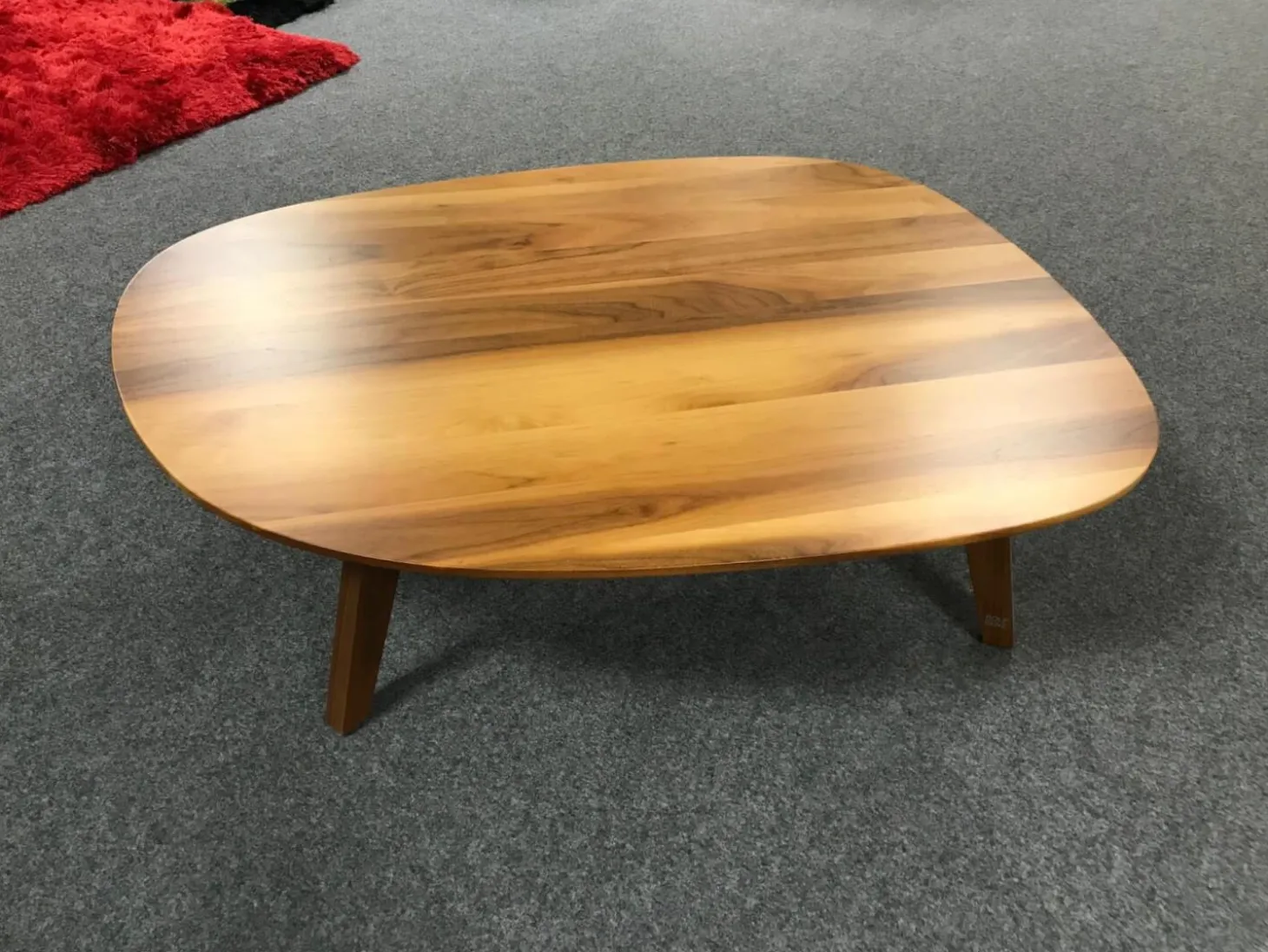 Couchtisch 955 Aus Amerikanische Nussbaum