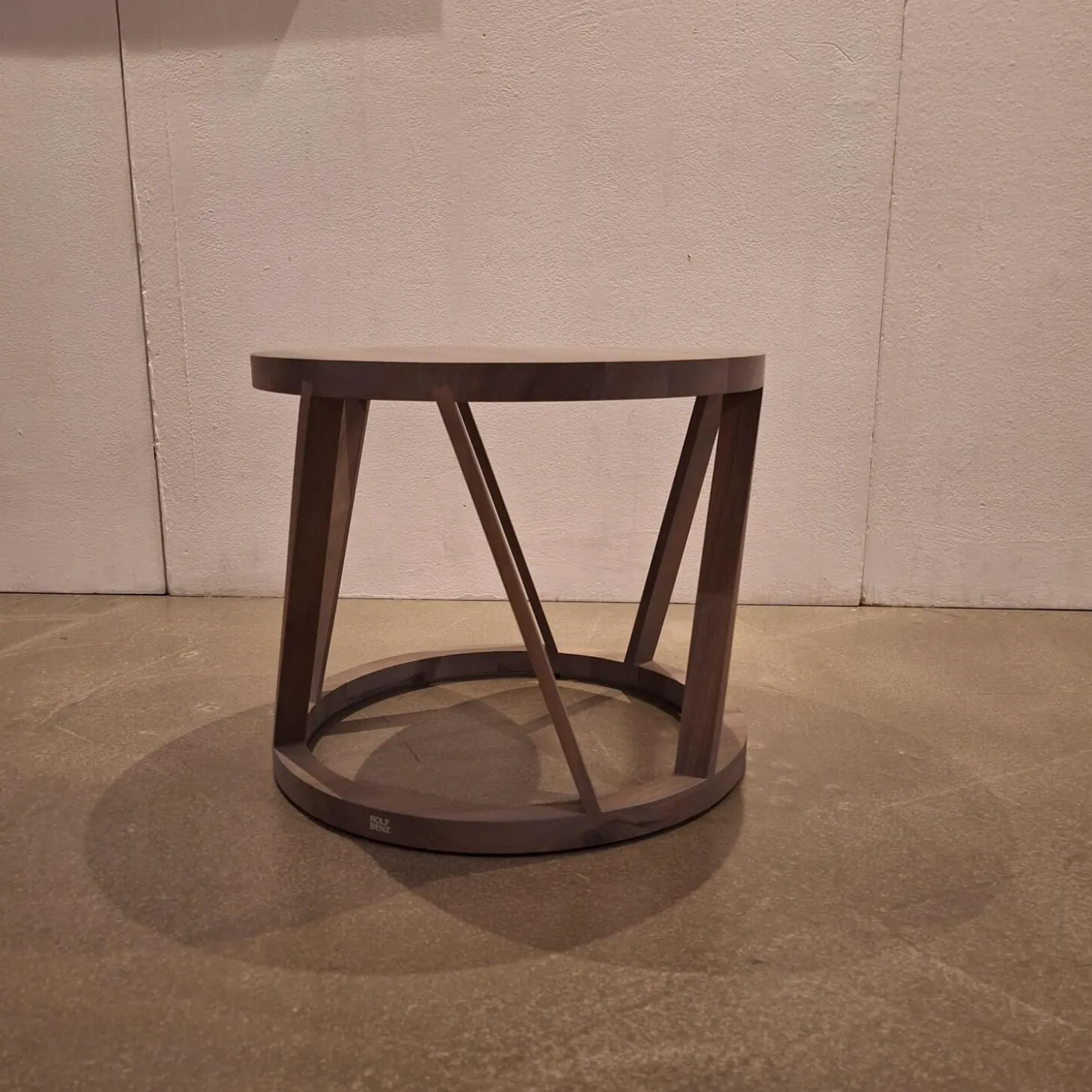 Couchtisch 920 Nussbaum Massiv Altgrau Gebeizt