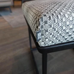 Couchtisch 934 Tischplatte Massivholz Farblos Lackiert Schwarz Gebeizt Stahl Glatt Lackiert Matt Verkehrsschwarz