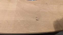 Couchtisch Avida Asteiche Massiv Fuß Schwarz