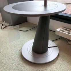 Couchtisch Calumet White Alu mit integrierter Lampe