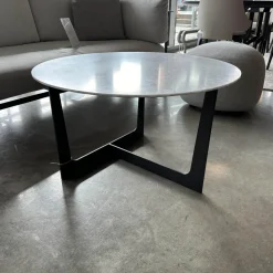 Couchtisch Ilary Gestell Metall Marmor Grigio Roma mit Halbglanzfinisch