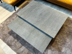 Couchtisch K 666 Platte Keramik Zement Anthrazit Säule Und Sockel RAL 9005 Schwarz Lackiert Rollbar Ausziehbar