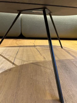 Couchtisch Liliom Platte Eiche Pine Grey Grau Gestell Metall Epoxy Nuit Silk Schwarz Lackiert