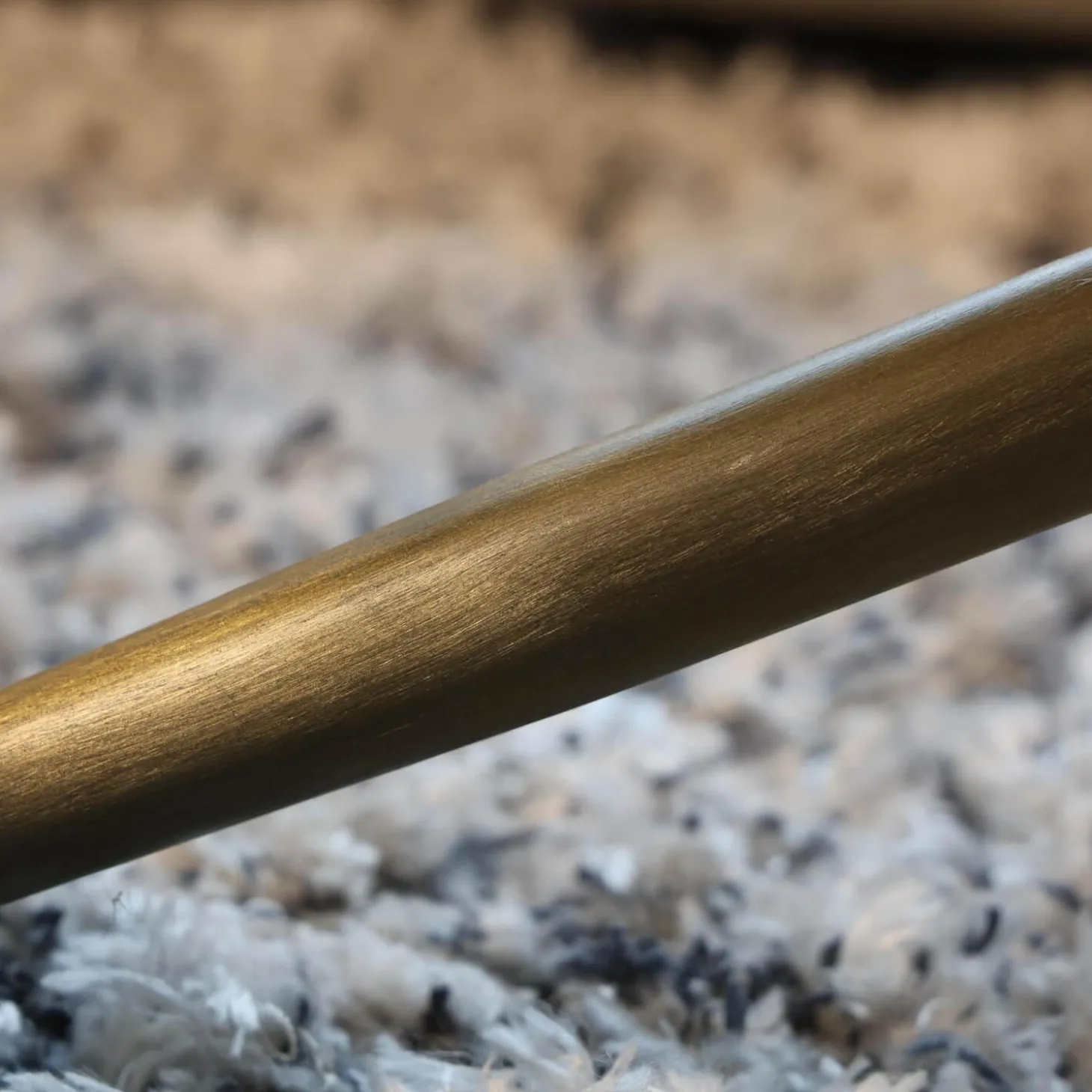 Couchtisch Ohlinda Type J 118 L Rund WS White Stone Weiß Gestell Gold Lackiert