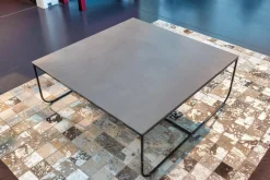 Couchtisch Tokio Superzement Gestell Schwarz