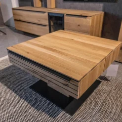 Couchtisch WK 490 Baristo Asteiche Bianco Rillenoptik Mit Liftfunktion Und Schubkästen