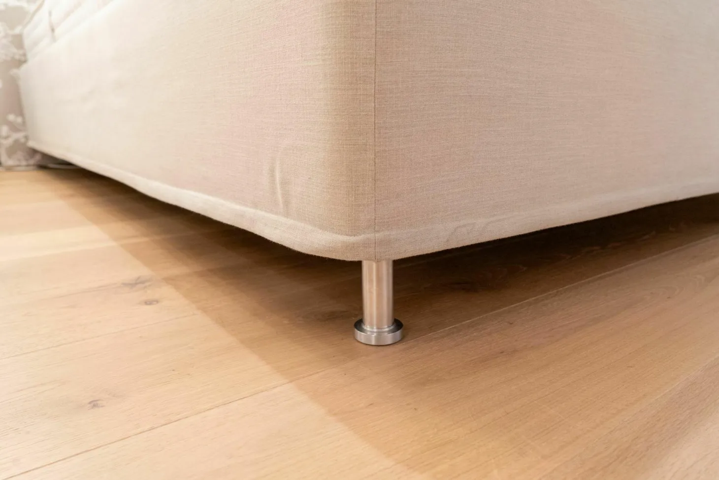 Doppelbett Gala GA28-S-3B Stoff Max 220 Beige Uni Fuss MS 20 Alu Matt Ohne Matratze Und Untermatratze