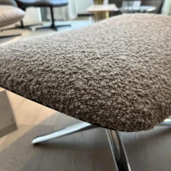 Drehsessel Shrimp Mit Hocker Stoff 14002 Hellgrau Holzschale Eiche Braun D73