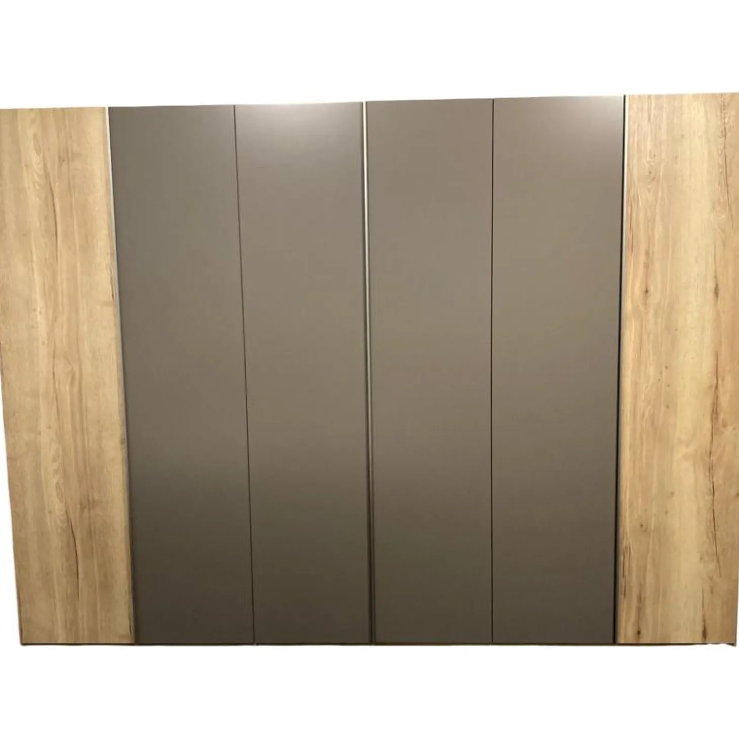 Drehtürenschrank Airline 100 Eiche Silea Front Lack Terrabraun Matt