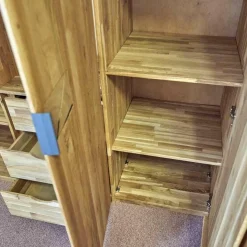 Drehtürenschrank Endlosschrank Wildeiche Massiv Parkettverleimt mit Beleuchtung